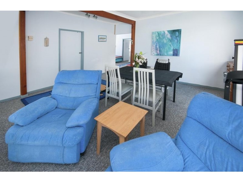 83 Alexander Parade, Arcadia Vale NSW 2283