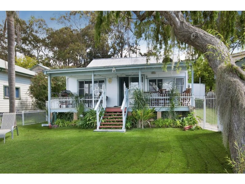 83 Alexander Parade, Arcadia Vale NSW 2283