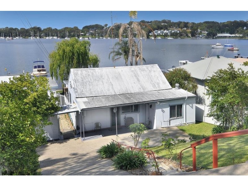 83 Alexander Parade, Arcadia Vale NSW 2283