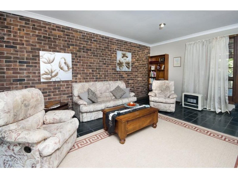 74 Jarrett Street, Kilaben Bay NSW 2283