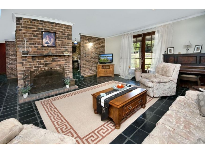 74 Jarrett Street, Kilaben Bay NSW 2283