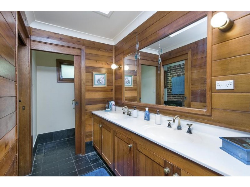 74 Jarrett Street, Kilaben Bay NSW 2283