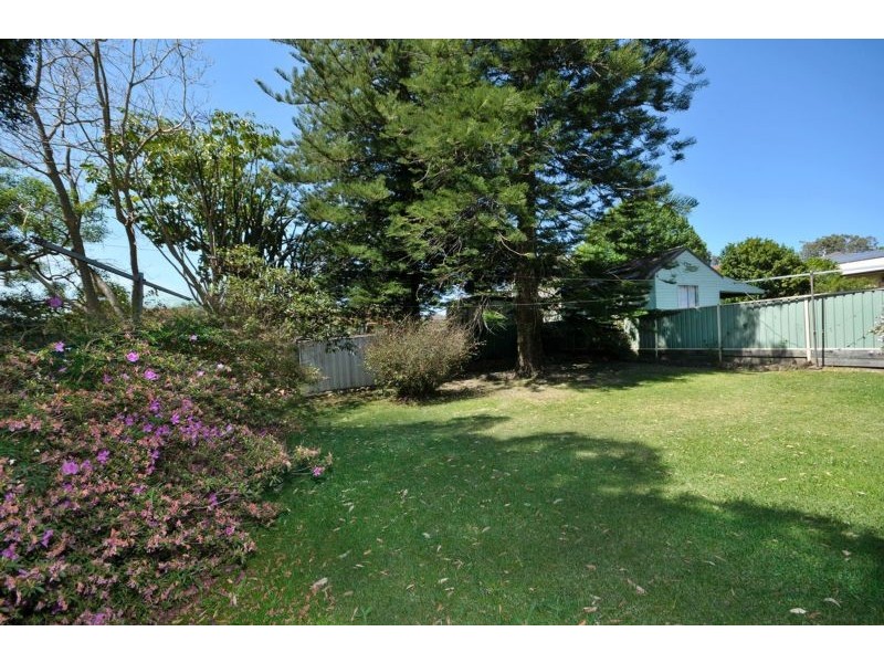 29 Amelia Street, Carey Bay NSW 2283