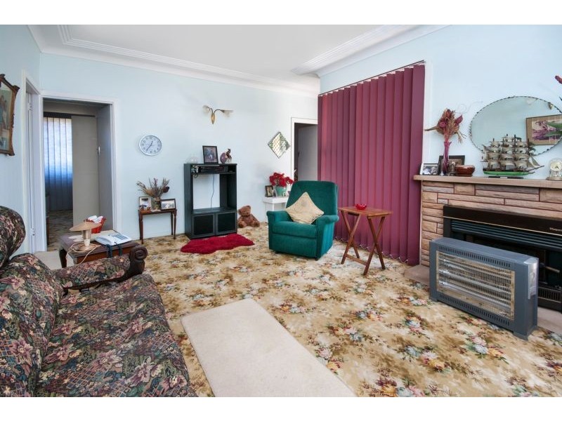 29 Amelia Street, Carey Bay NSW 2283