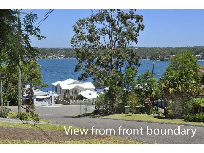 2A Fallside Street, Fishing Point NSW 2283