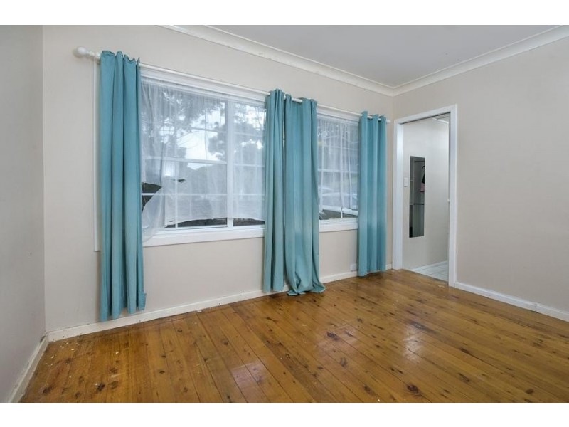 2A Fallside Street, Fishing Point NSW 2283