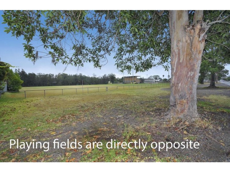 74 Thorne Street, Toronto NSW 2283