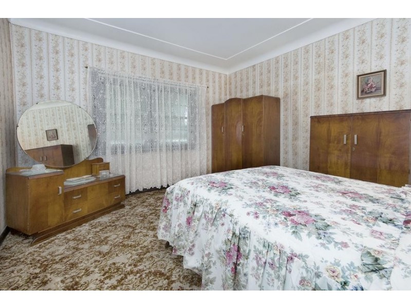 74 Thorne Street, Toronto NSW 2283