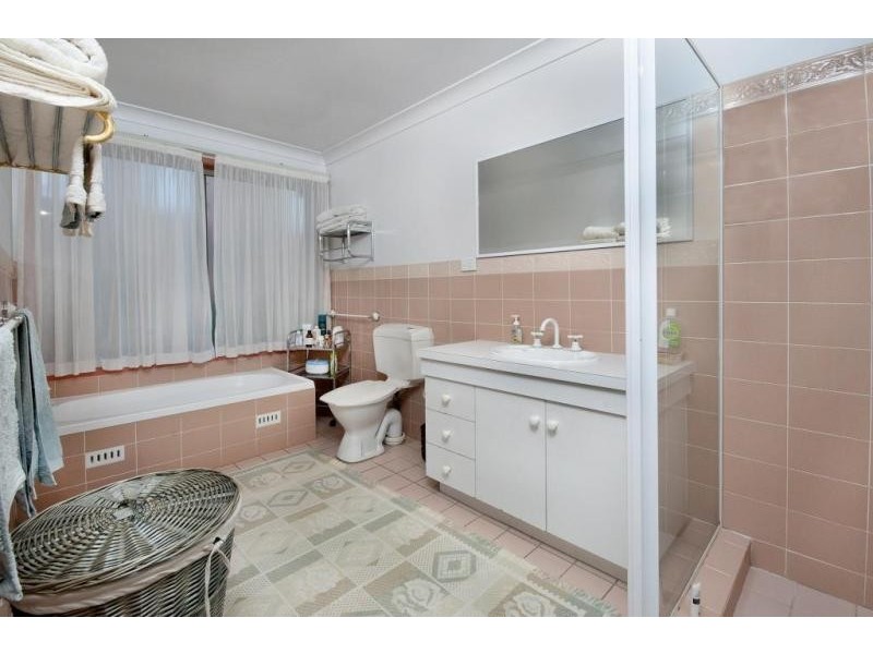 39 Kilaben Road, Kilaben Bay NSW 2283