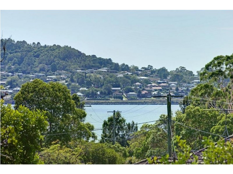 10 Marmong Street, Booragul NSW 2284