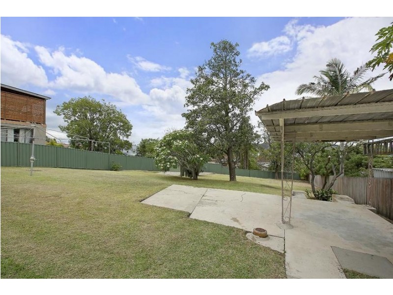 10 Marmong Street, Booragul NSW 2284