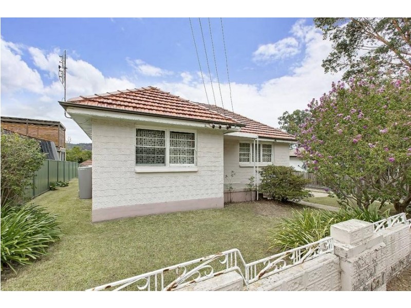 10 Marmong Street, Booragul NSW 2284