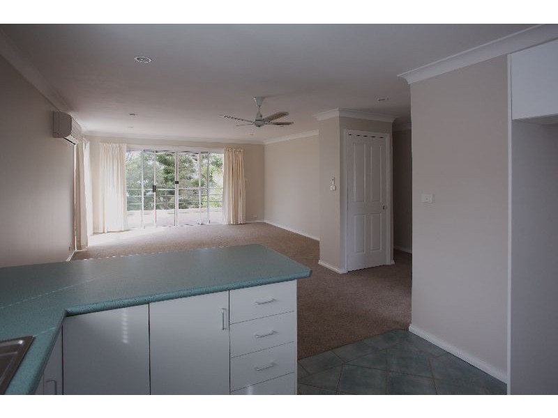 2/203A Excelsior Parade, Toronto NSW 2283