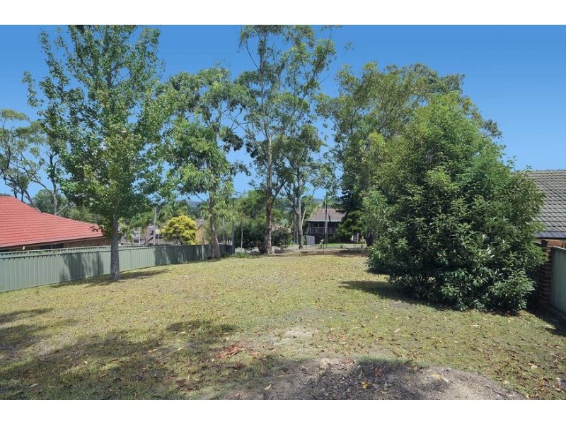 18 Turnbull Street, Fennell Bay NSW 2283