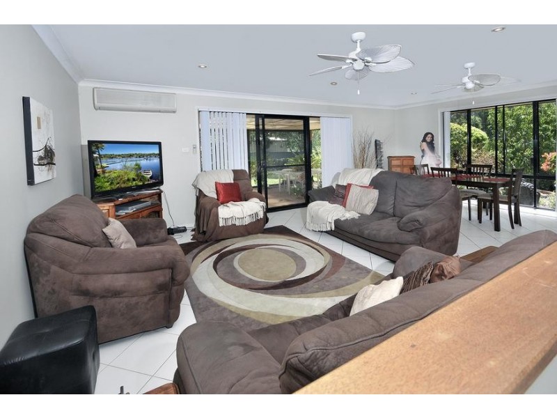 31 Oakhampton Court, Toronto NSW 2283