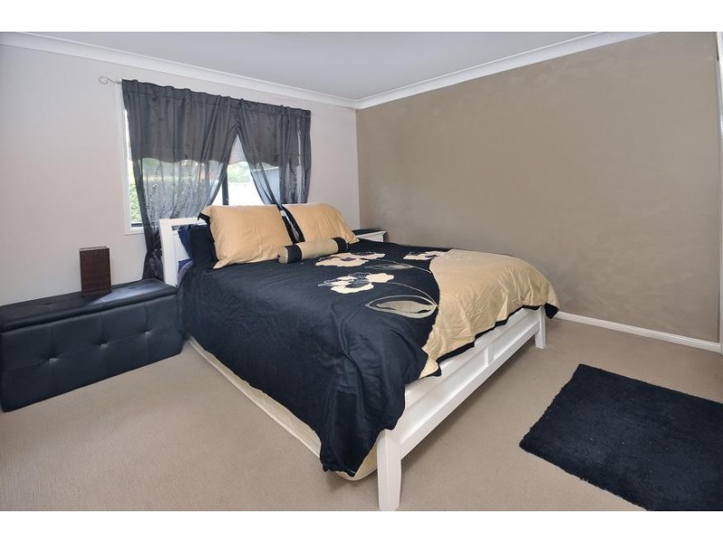 31 Oakhampton Court, Toronto NSW 2283