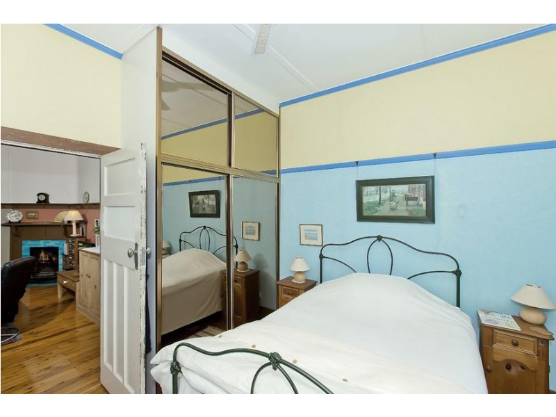 127 The Boulevarde, Toronto NSW 2283