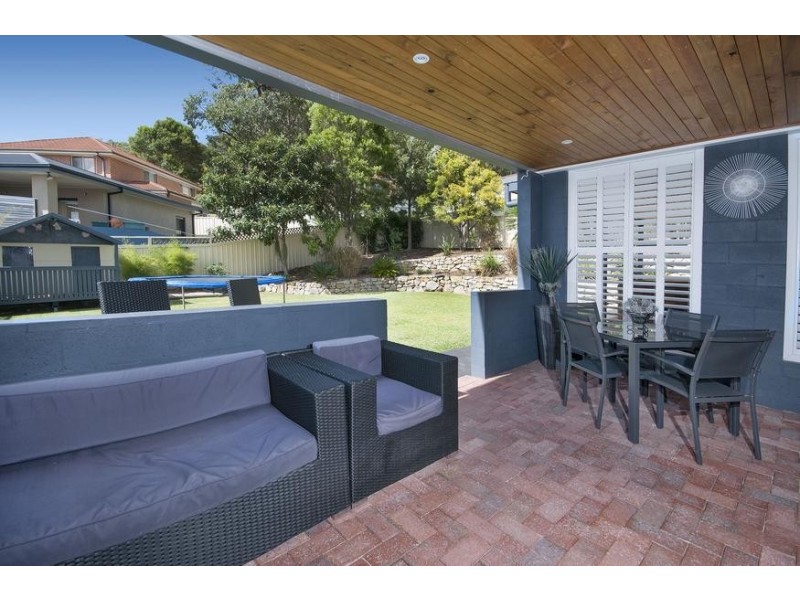 5 Claret Ash Close, Toronto NSW 2283