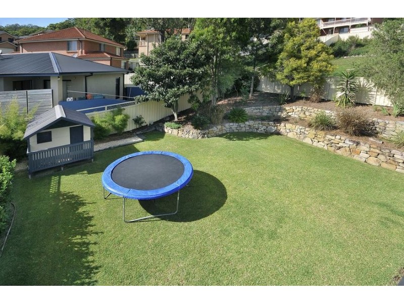 5 Claret Ash Close, Toronto NSW 2283