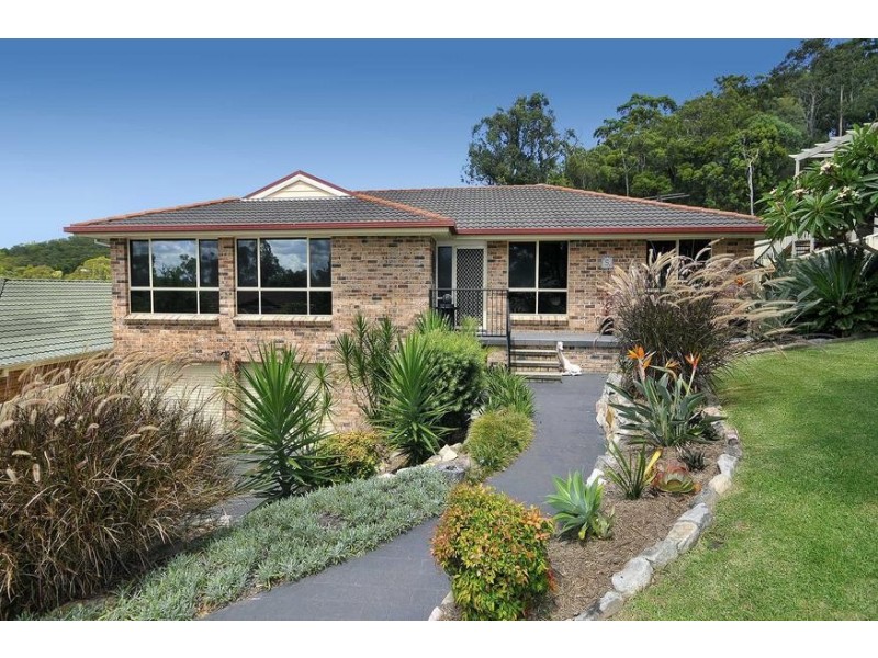 5 Claret Ash Close, Toronto NSW 2283