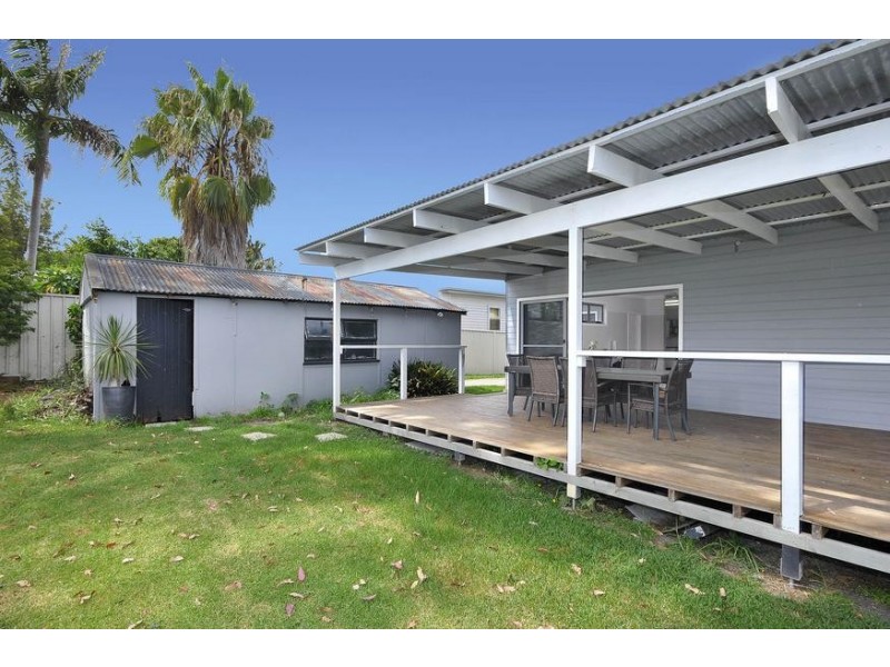 9 Margaret Street, Fennell Bay NSW 2283