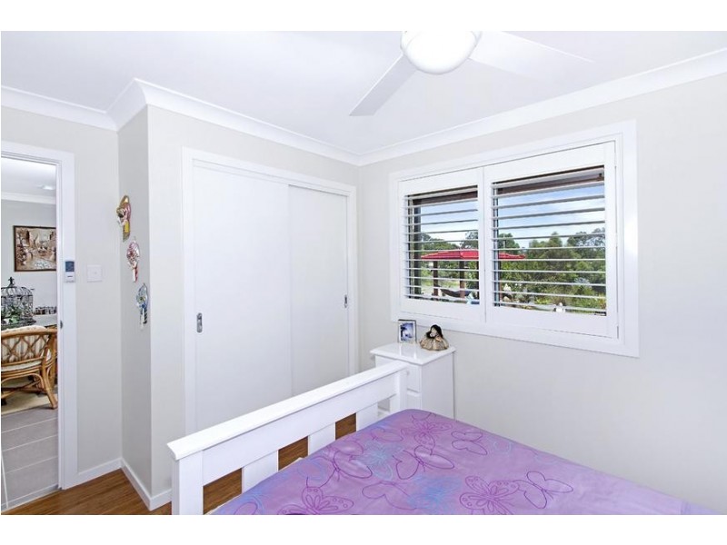 8 Bluerock Close, Fennell Bay NSW 2283