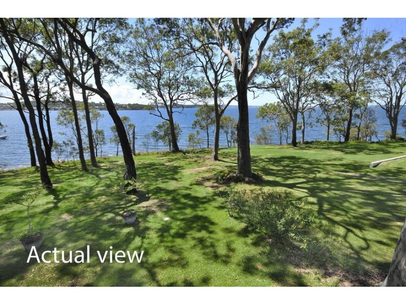 211 Watkins Road, Wangi Wangi NSW 2267