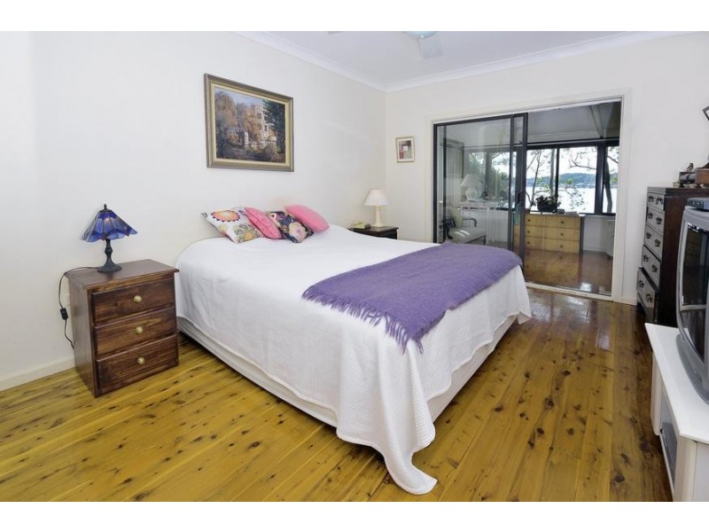 211 Watkins Road, Wangi Wangi NSW 2267