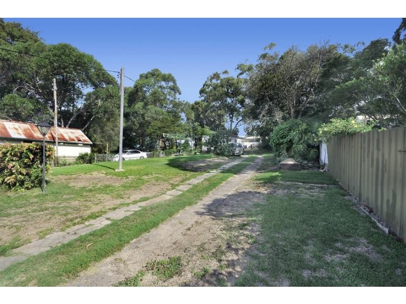 211 Watkins Road, Wangi Wangi NSW 2267