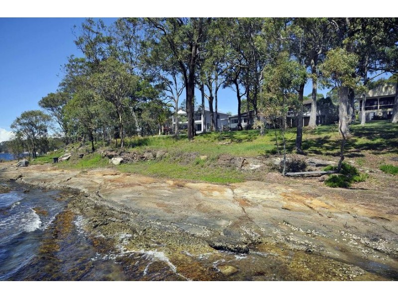 211 Watkins Road, Wangi Wangi NSW 2267