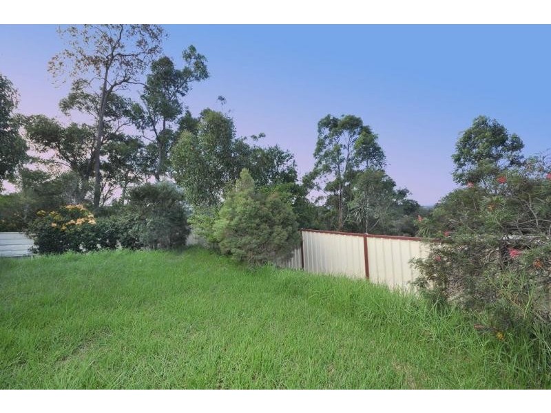 6 Claret Ash Close, Toronto NSW 2283