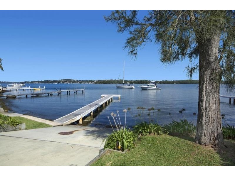 97a Coal Point Road, Coal Point NSW 2283