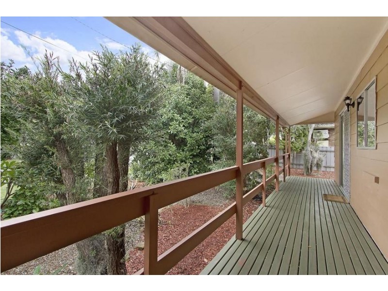 2 Knebworth Grove, Rathmines NSW 2283