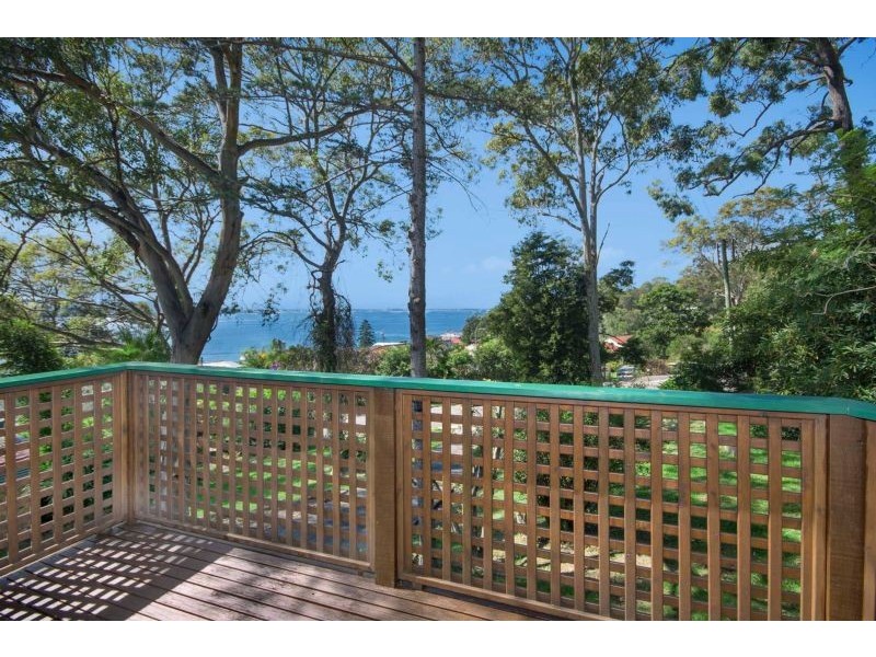 12 Whitelocke Street, Coal Point NSW 2283