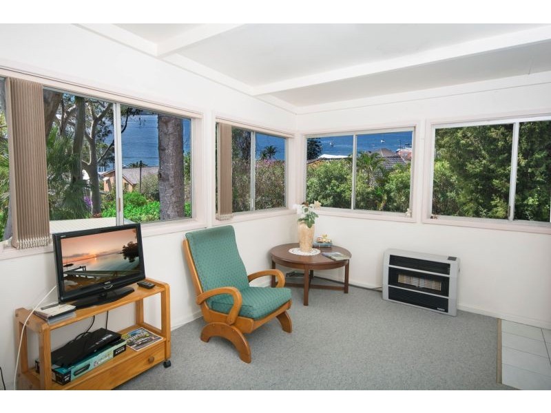 12 Whitelocke Street, Coal Point NSW 2283