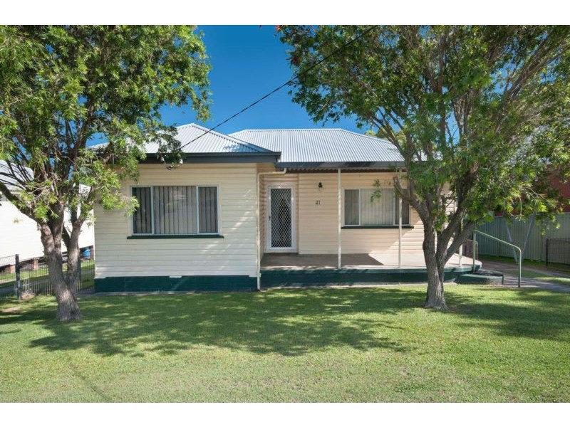 21 Fourth Street, Booragul NSW 2284