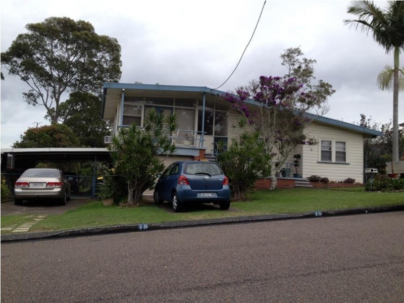 19 Elizabeth Street, Fennell Bay NSW 2283