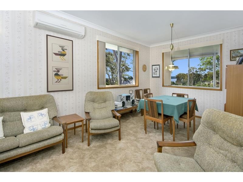13 Dewrang Crescent, Toronto NSW 2283