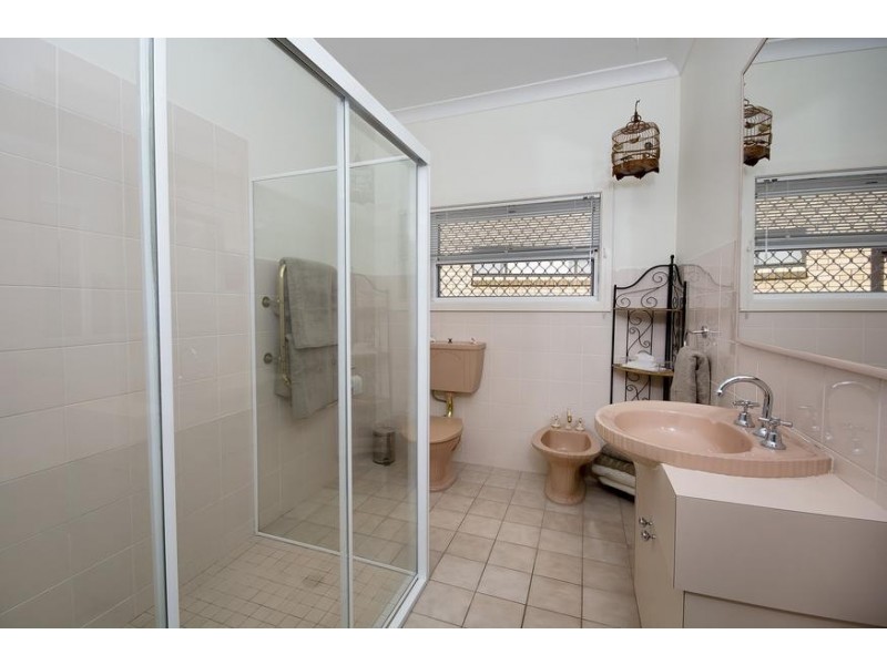12 Moore Street, Toronto NSW 2283