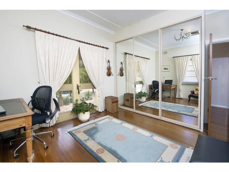 12 Moore Street, Toronto NSW 2283
