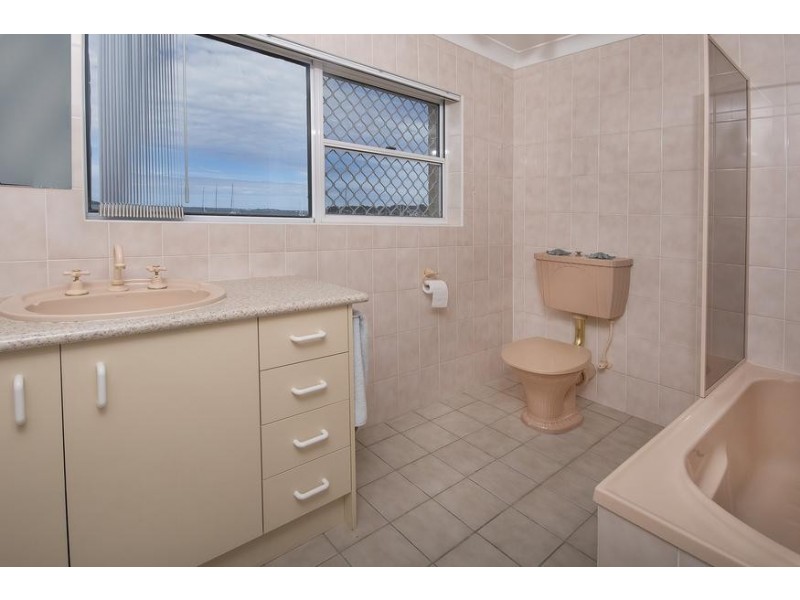 12 Moore Street, Toronto NSW 2283