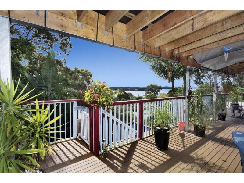 229 Excelsior Parade, Toronto NSW 2283