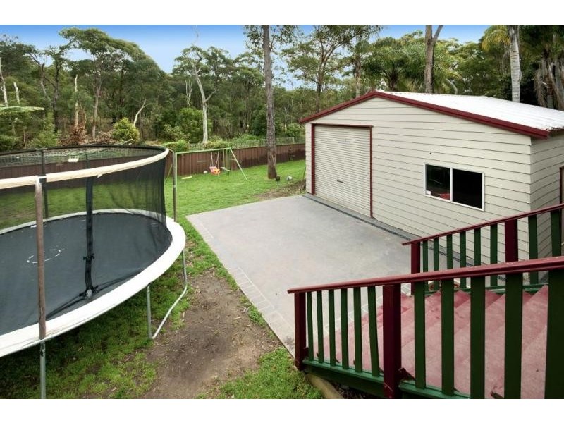 18 Fremantle Drive, Woodrising NSW 2284