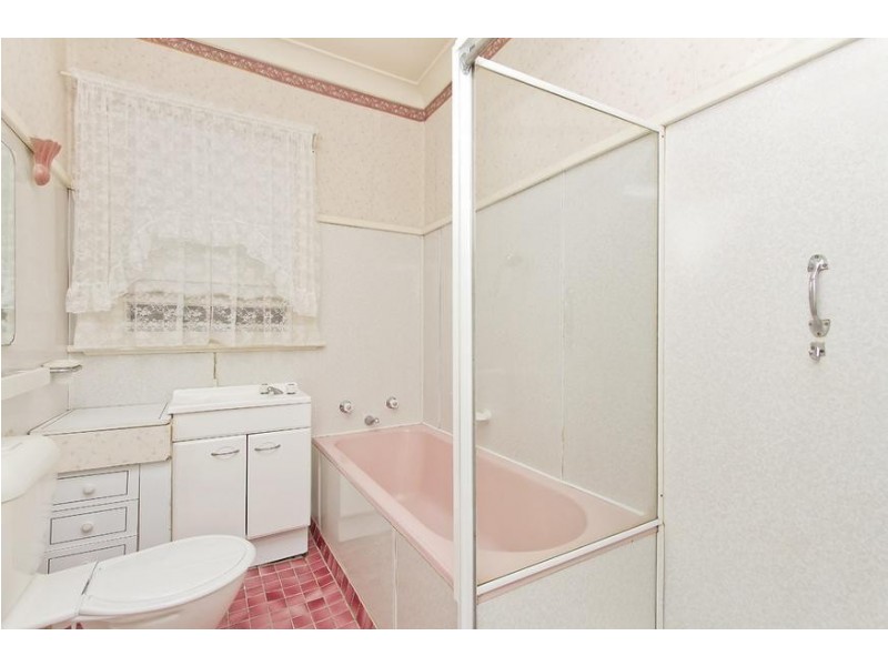 4 Cheapside Street, Rathmines NSW 2283
