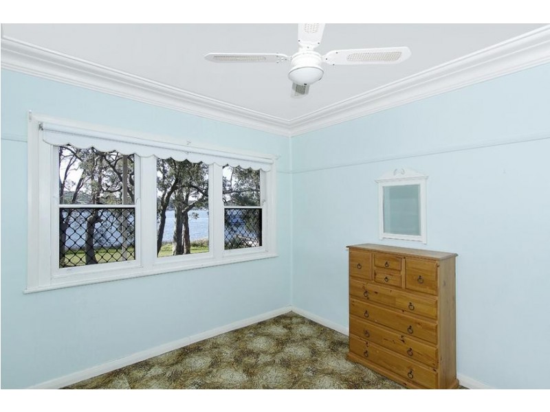 4 Cheapside Street, Rathmines NSW 2283