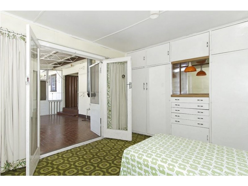 4 Cheapside Street, Rathmines NSW 2283