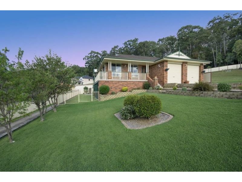 11 Claret Ash Close, Toronto NSW 2283