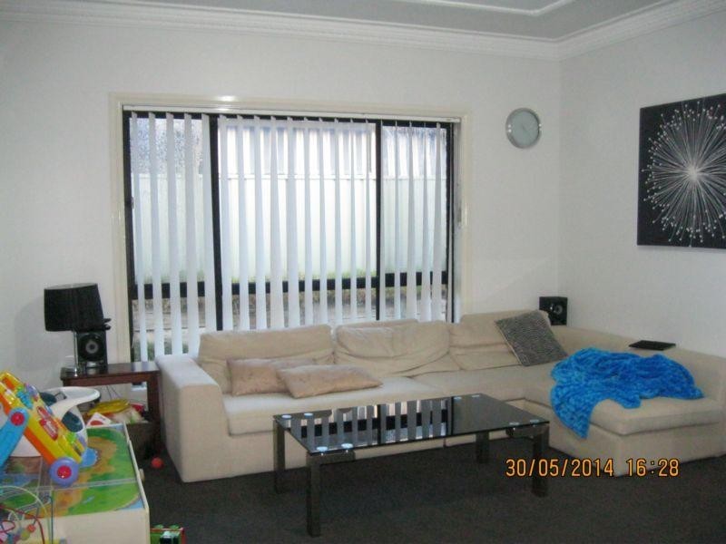 36 Carlisle Row, Fishing Point NSW 2283