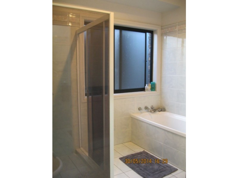 36 Carlisle Row, Fishing Point NSW 2283