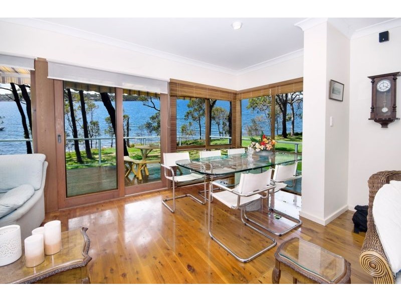 211 Watkins Road, Wangi Wangi NSW 2267